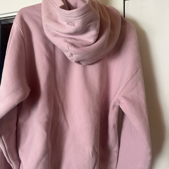 Aritzia Soft Pink Sweatfleece - Picture 2 of 3